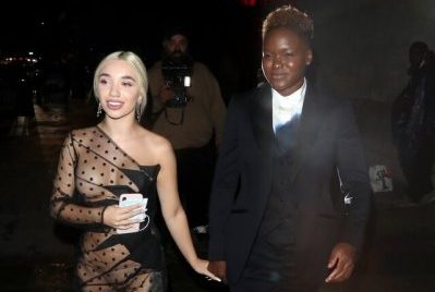 Ünlü Boksörün Sevgilisi Ella Baig Geceye Damga Vurdu!