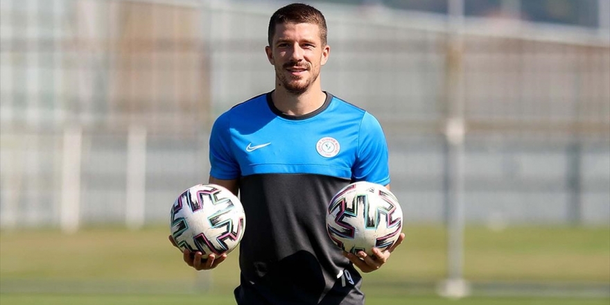 Çaykur Rizesporlu Jovancic: Süper Lig'de Başarılı Olmak İçin Mücadele Edeceğim