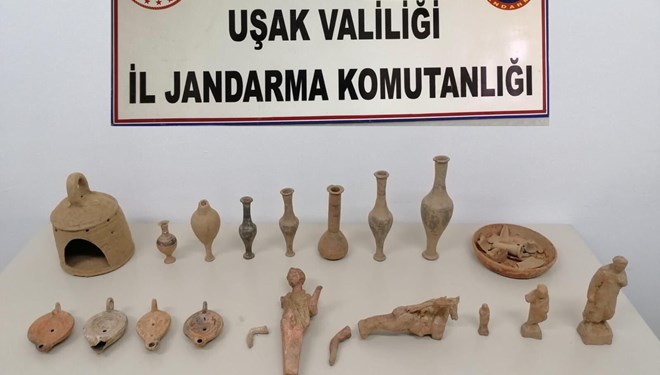 Uşak'ta 18 parça tarihi eser ele geçirildi