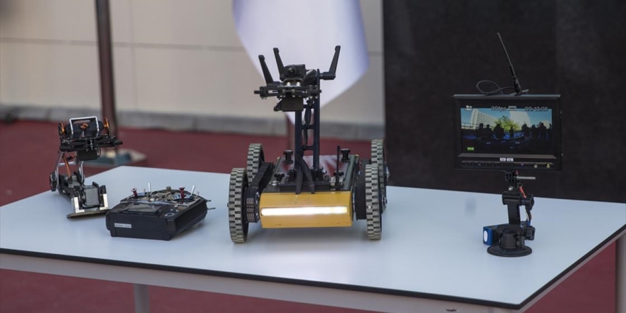 Lise Öğrencilerinin Bomba İmha Robotu 'Naim' Tanıtıldı