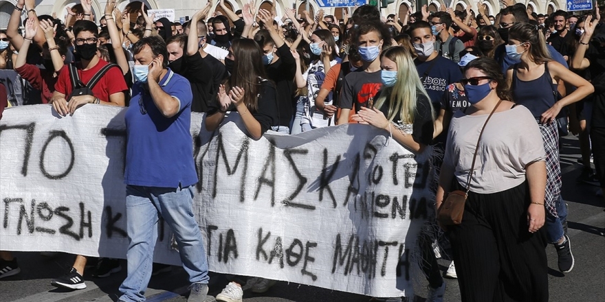 Yunanistan'da Kamu Çalışanları Grevde