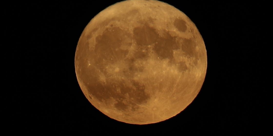 Ay 4 Milyar Yıl Önce Dünya'nın Atmosferini Güneş'ten Korumuş Olabilir