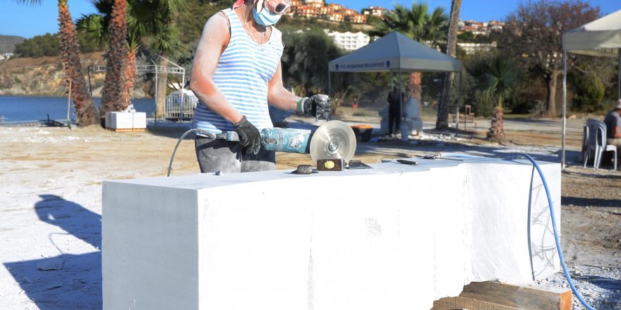 Neopolis'te Mermer Bloklar Hayat Bulmaya Başladı