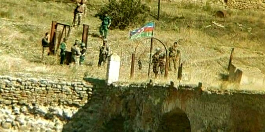 Aliyev Açıkladı: Tarihi Hudaferin Köprüsü'ne Azerbaycan bayrağı dikildi