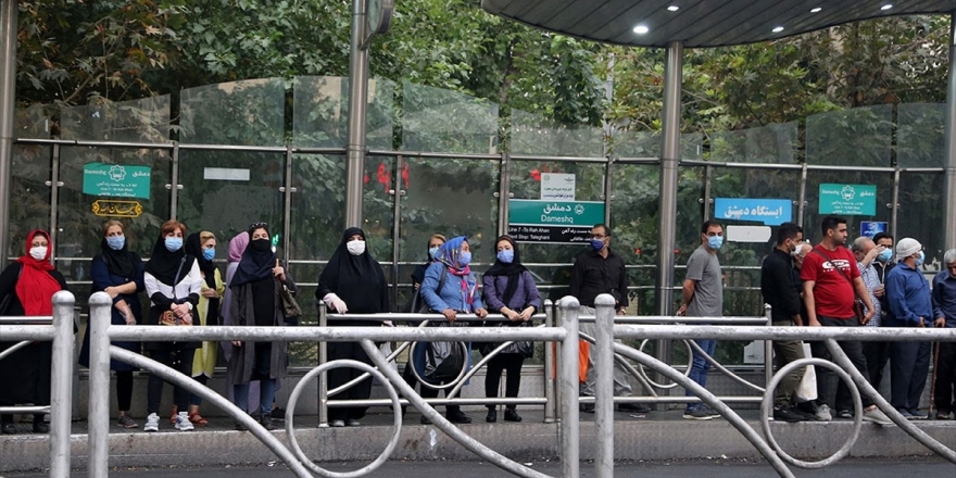 İran'da Son 24 Saatte 252 Kişi Kovid-19'dan Hayatını Kaybetti