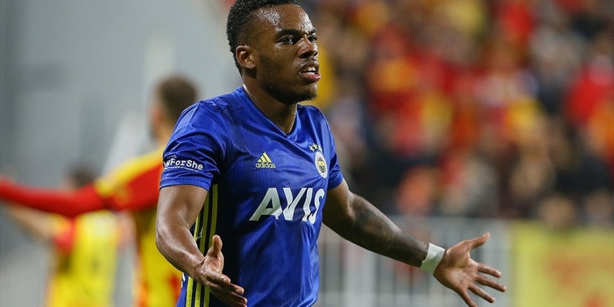 Fenerbahçe'de Garry Rodrigues'in Kiralık Sözleşmesi Feshedildi