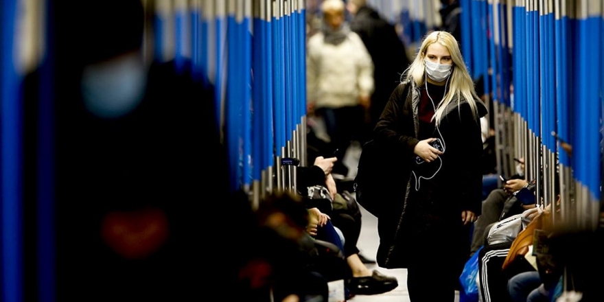 Rusya'da Kovid-19 Vaka Sayısı 1 Milyon 463 Bini Geçti