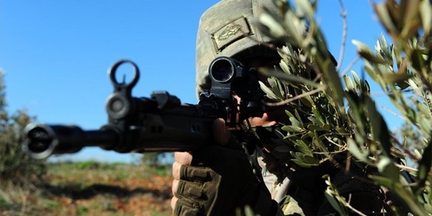 Barış Pınarı Bölgesine Sızma Girişiminde Bulunan 3 Terörist Etkisiz Hale Getirildi