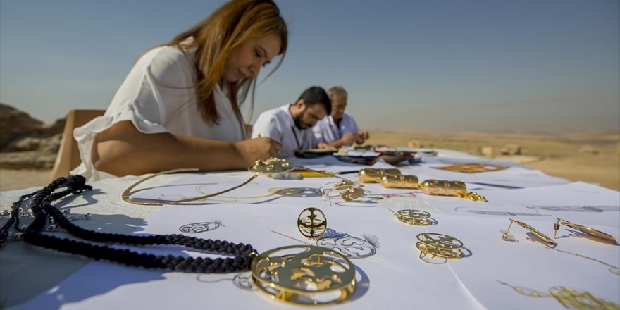 Zerzevan Kalesi'nden Çıkarılan Eserler İlham Kaynağı Oldu