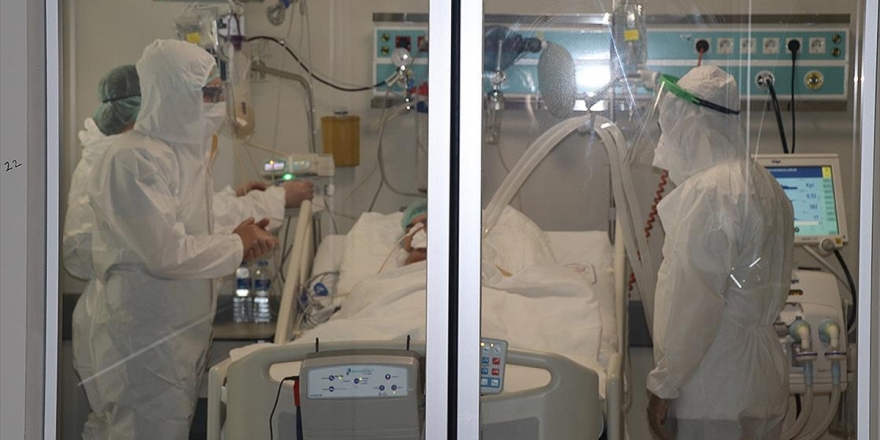 Türkiye'de Son 24 Saatte 2198 Kişiye Kovid-19 Tanısı Konuldu, 75 Kişi Hayatını Kaybetti