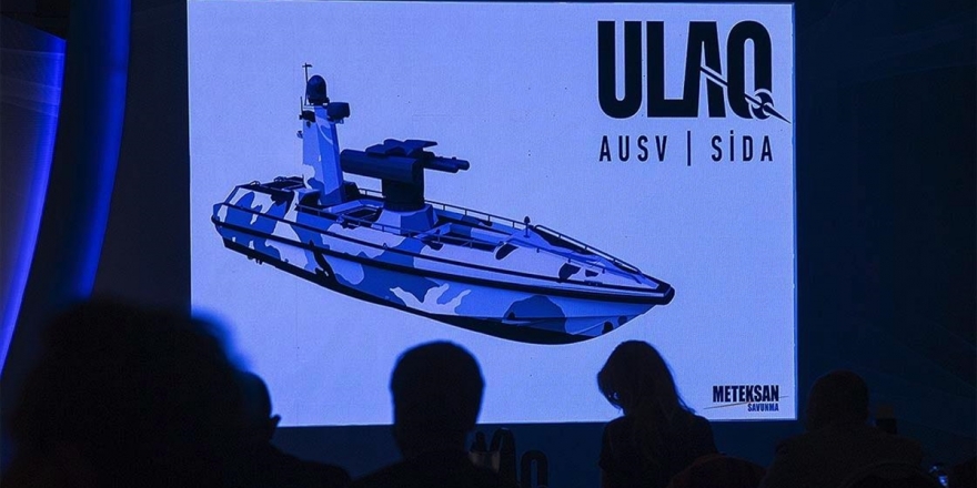 Türkiye'nin İlk Silahlı İnsansız Deniz Aracı Tanıtıldı