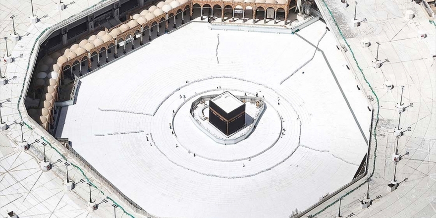 Yurt Dışından Umreye Gelinmesine Kısmen İzin Verilmeye Başlandı