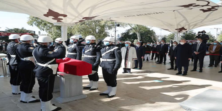 Burhan Kuzu Son Yolculuğuna Uğurlandı