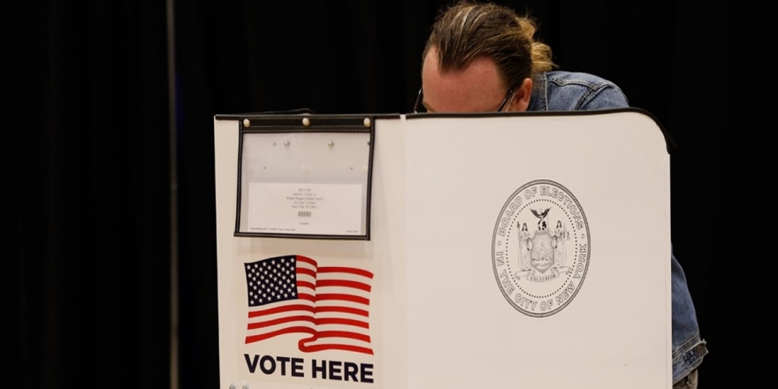 'Kritik eyaletlerde sayım devam ediyor'