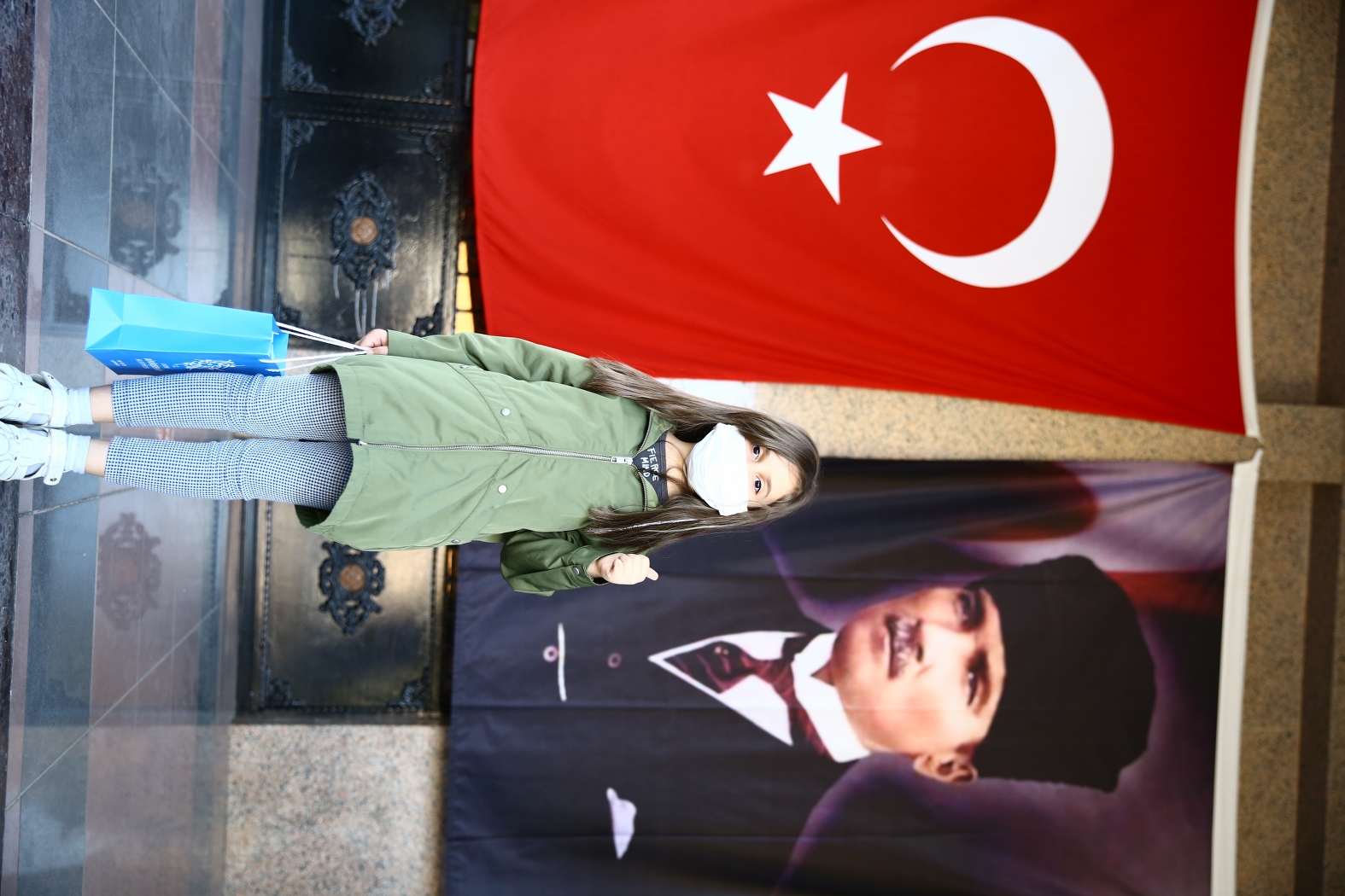 Aydın Büyükşehir Belediyesi'nin 'Cumhuriyet Bayramı' Temalı Yarışmasında 90 Tablet Armağan Edildi