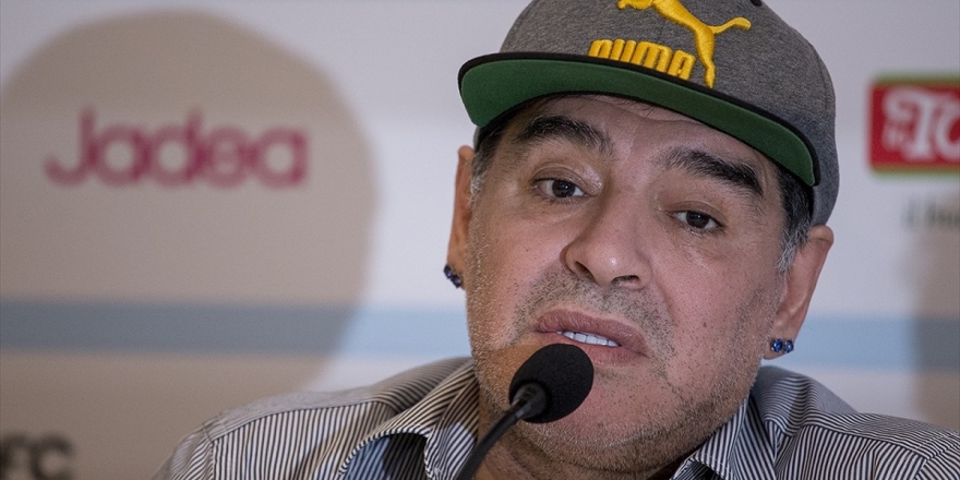 Maradona'nın Beyin Ameliyatı Başarılı Geçti