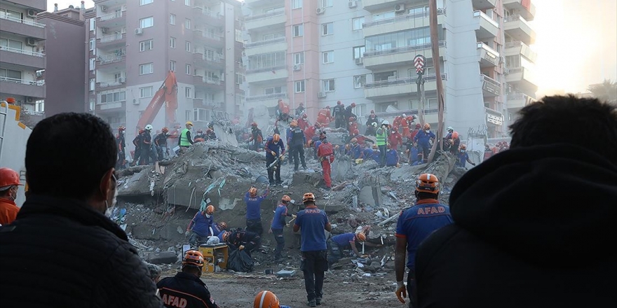 Afad Başkanı Güllüoğlu: İzmir'de Arama Kurtarma Ekipleri Çalışmalarını Tamamladı