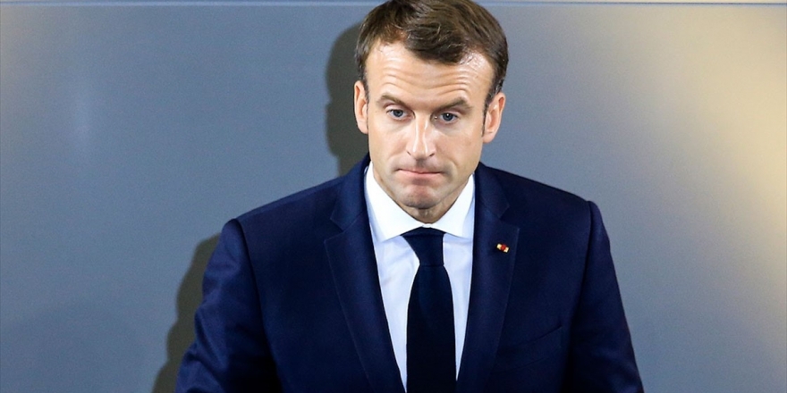 Financial Times, Macron'u Eleştiren Yazıyı Yayından Kaldırdı