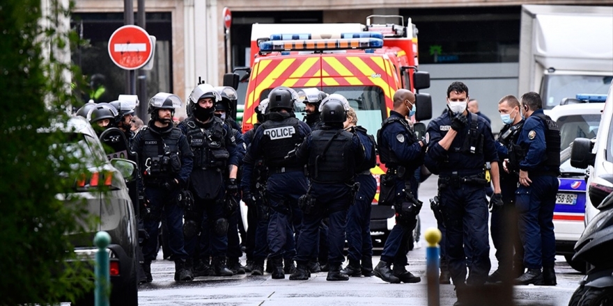 Fransa'da Türklere Destek Gösterisine Katılan 3 Kişi Gözaltına Alındı