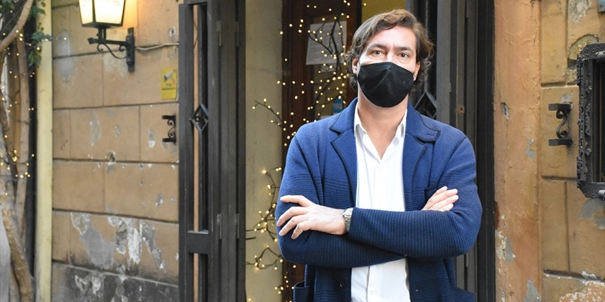 İtalya'da Restoran Sahipleri Kovid-19 Nedeniyle Getirilen Kısıtlayıcı Tedbirlere Tepkili