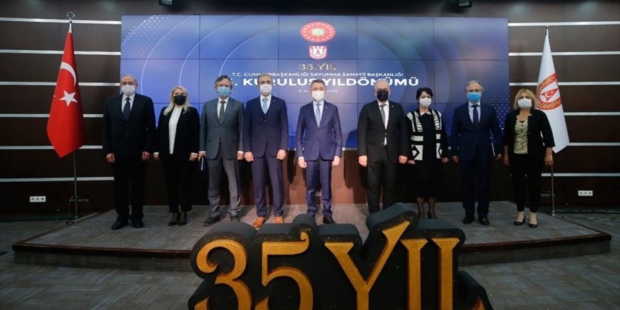 Erdoğan: Türkiye, Terörle Mücadele Operasyonlarını Rahatça Yapabilmesini Savunma Sanayisindeki İlerlemeye Borçlu