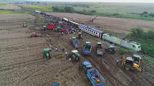 Çorlu tren kazası davasında karar açıklandı