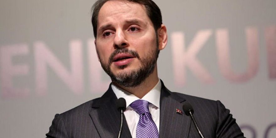 AKP'li İsimlerden Dikkat Çeken Albayrak Mesajları