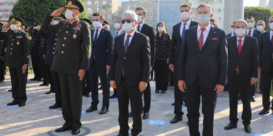 Atatürk Hatay'da Törenle Anıldı