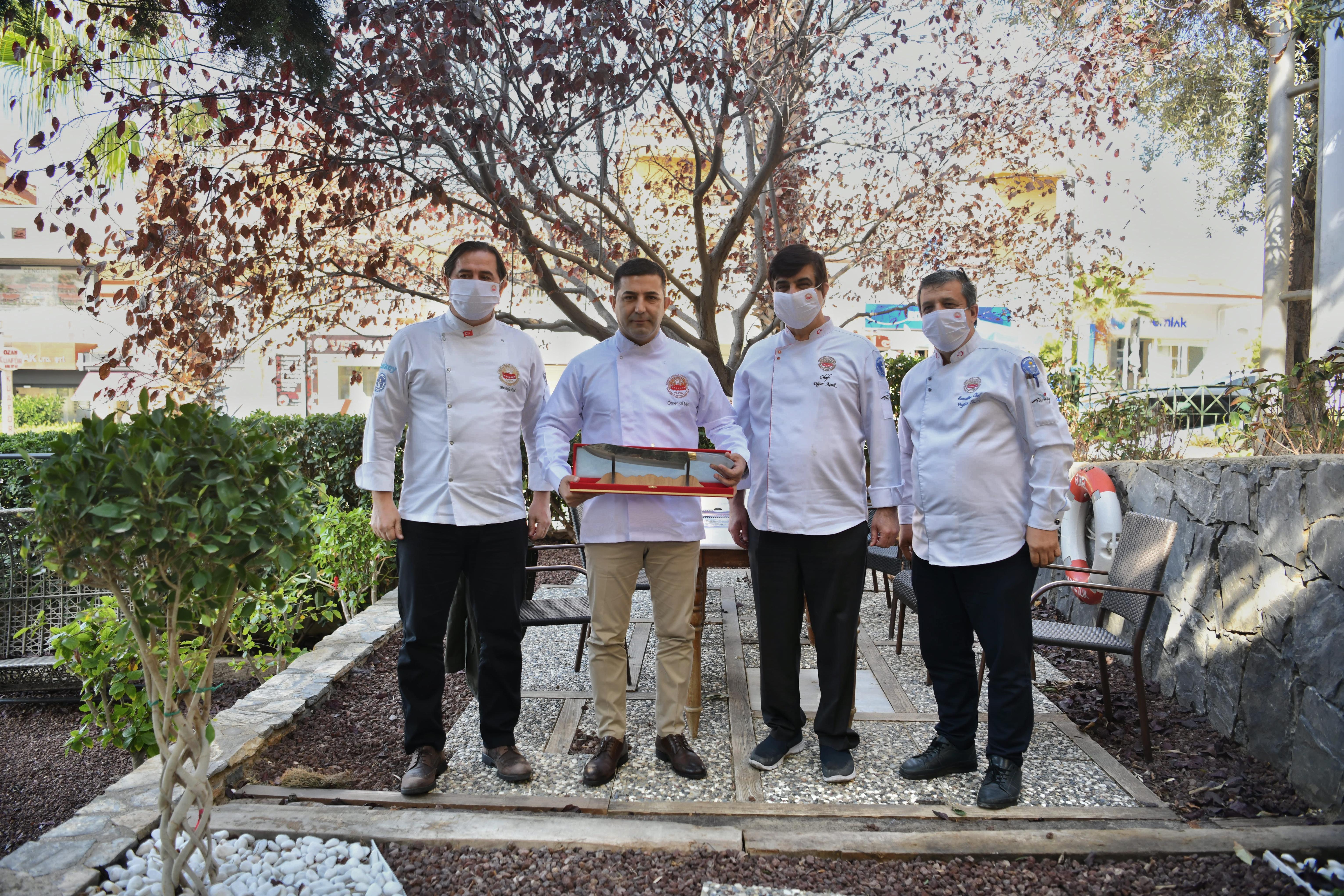 GASTRONOMİNİN USTALARINDAN BAŞKAN GÜNEL’E ZİYARET