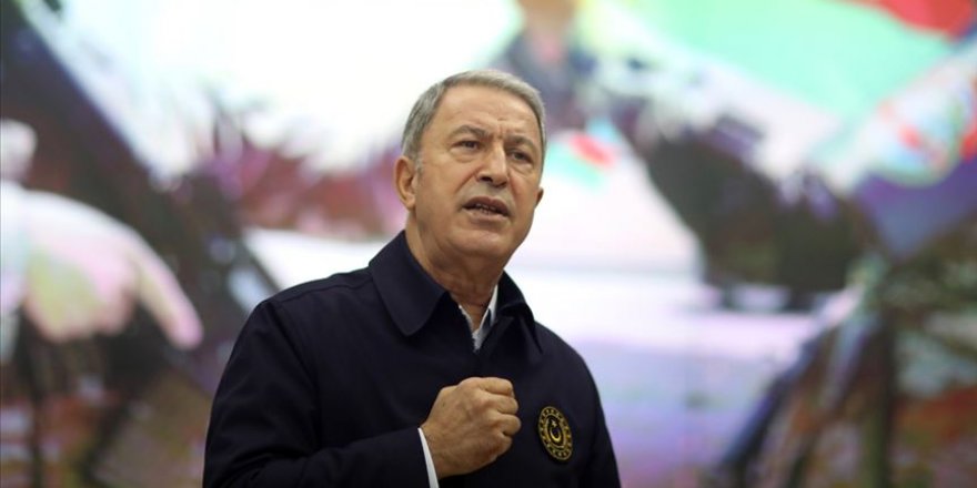 Akar, Azerbaycan Törenine Katıldı