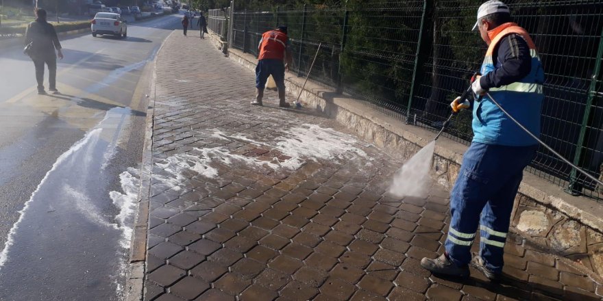 KUŞADASI BELEDİYESİ PANDEMİ TEDBİRLERİNİ ELDEN BIRAKMIYOR