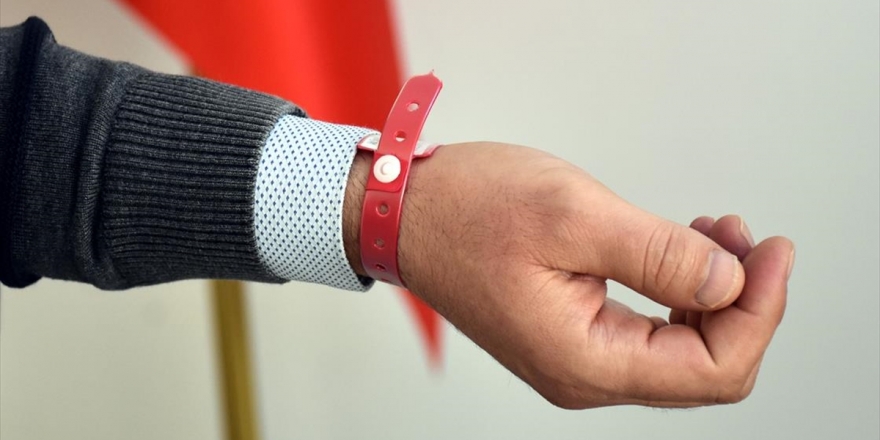 Pozitif Ve Temaslı Kişilere Yönelik Bileklik Uygulaması