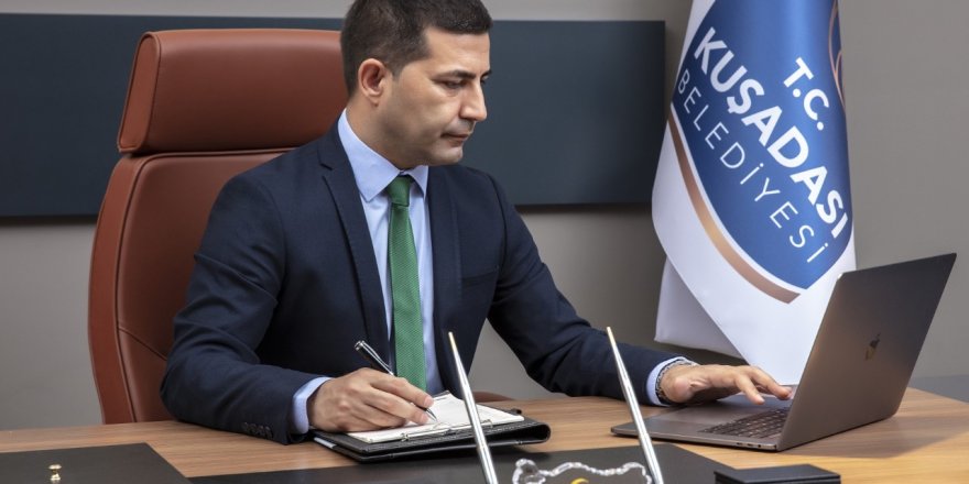 Kuşadası Belediye Başkanı Günel'den "Hasarlı Binalara Girmeyin" Uyarısı