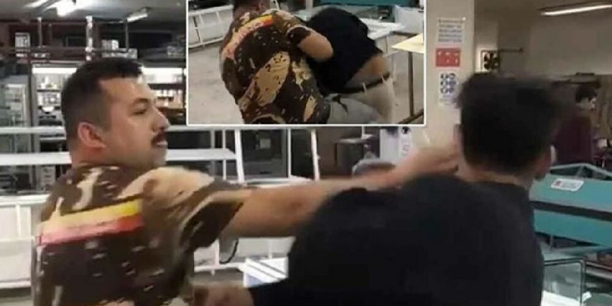 Çocuk İşçiye Dayak Atıp, Videoya Çektirdi