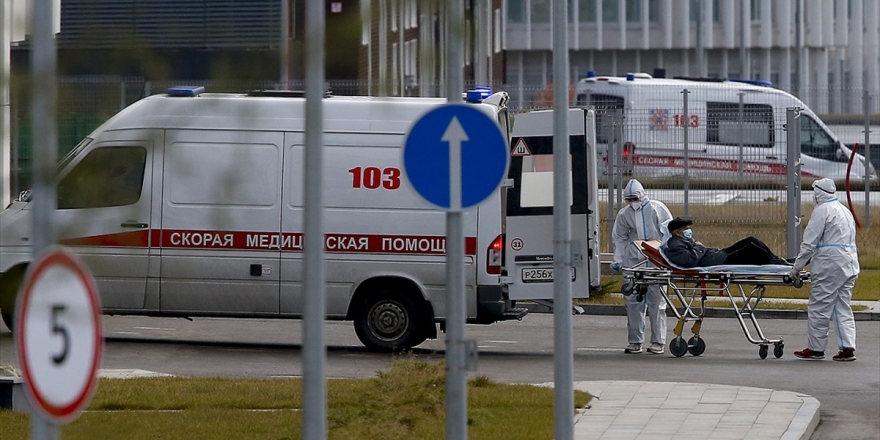 Dünya Genelinde Tedavisi Süren Kovid-19 Hastası Sayısı 15 Milyonu Aştı