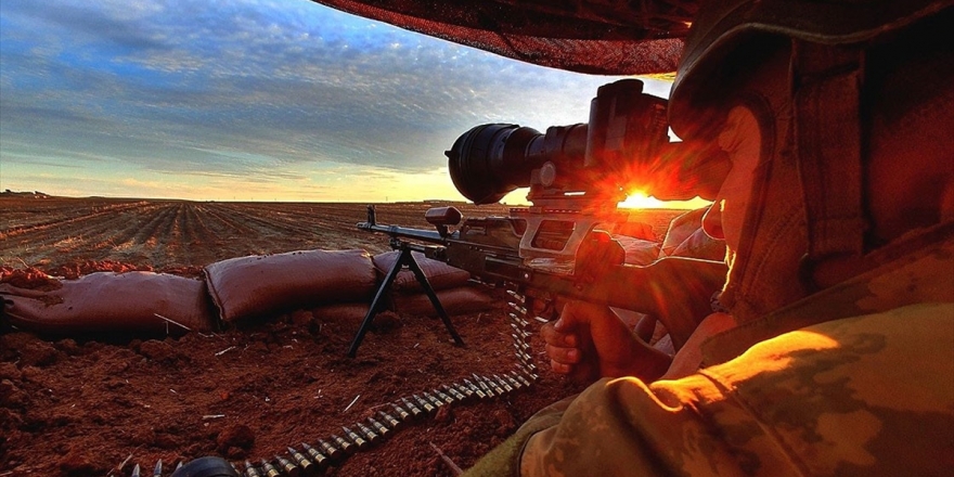 Barış Pınarı Ve Fırat Kalkanı Bölgesine Saldırı Hazırlığındaki 4 Terörist Etkisiz Hale Getirildi