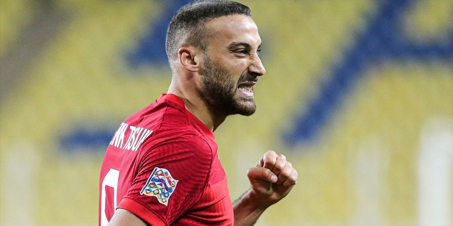 Cenk Tosun Türk Futbolunun Efsanelerini Yakalamaya Çok Yakın