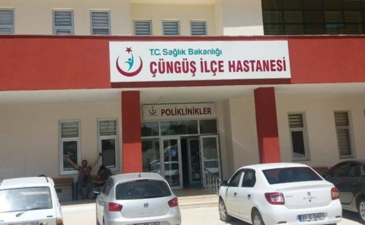 Diyarbakır'da filyasyon ekibine saldırı: 1'i başhekim 3 yaralı