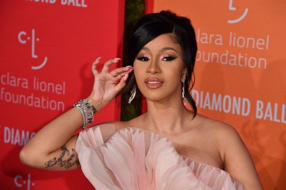 Billboard Cardi B'yi Yılın Kadını seçti