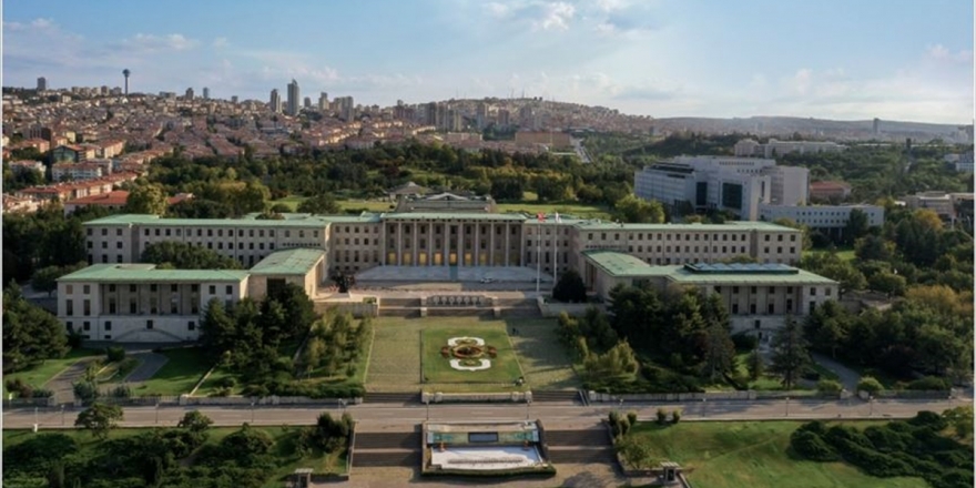 Meclis'e Girişlerde Hes Kodu Zorunluluğu