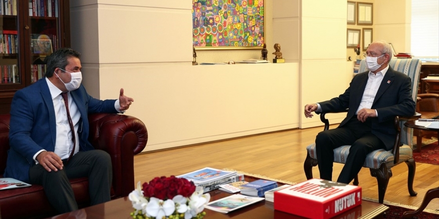 Kılıçdaroğlu: Demokrasiyi, İnsan Haklarını Savunmak Gibi Bir Görevi Üstlenmek Zorundayız