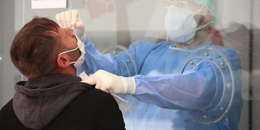 Diyarbakır'da Sürüntü Örneklerinin Alındığı Kovid-19 Kliniğinin Kapasitesi Artırıldı