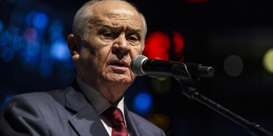 Bahçeli'den Bülent Arınç'a sert tepki