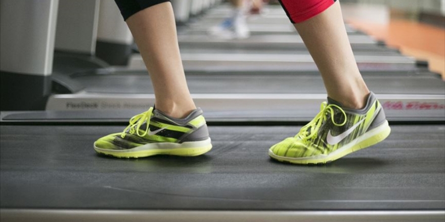 Kısıtlamalar Nedeniyle Evde Kalan Vatandaşlara Egzersiz Önerisi