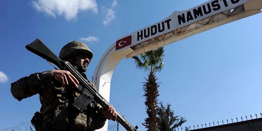 Yunanistan’a Yasa Dışı Yollarla Geçmeye Çalışan Fetö Mensubu 3 Kişi Hudut Birlikleri Tarafından Yakalandı