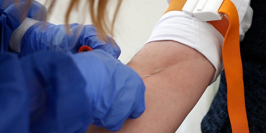 Aşı Uygulamasına Katılan Gönüllüler Her Aşamada Sıkı Takipte