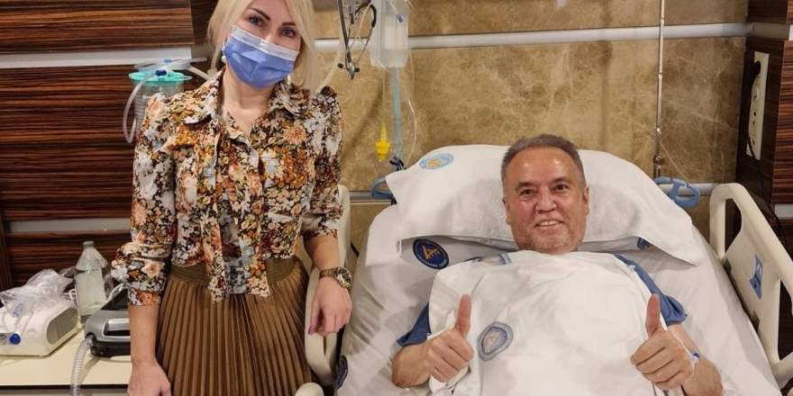 Kovid-19 Tedavisi Gören Muhittin Böcek İki Gün İçinde Taburcu Edilebilecek