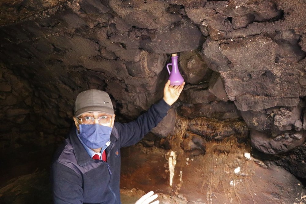 Su kuyusuna şişede not bırakma geleneğini bir asırdır yaşatıyorlar