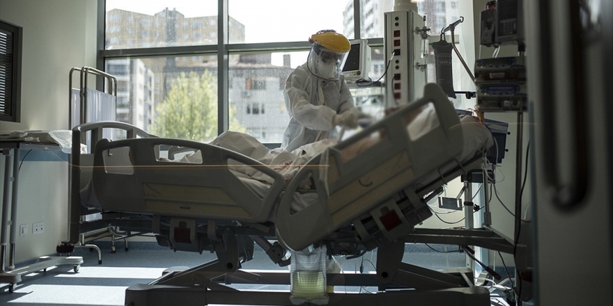 Türkiye'de Son 24 Saatte 31 Bin 219 Kişinin Kovid-19 Testi Pozitif Çıktı, 188 Kişi Hayatını Kaybetti