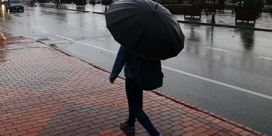 Meteoroloji'den soğuk ve yağışlı hava uyarısı